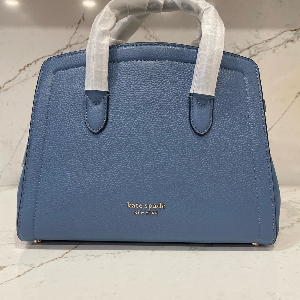 NWT Kate Spade med knott manta blue with crossbody strap